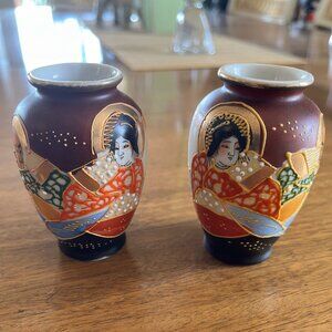Pair of Vintage Japanese Vases - 3-1/2 Inches Tall